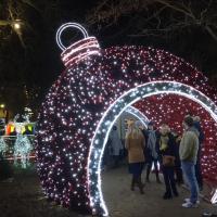 La Boule de Noël géante