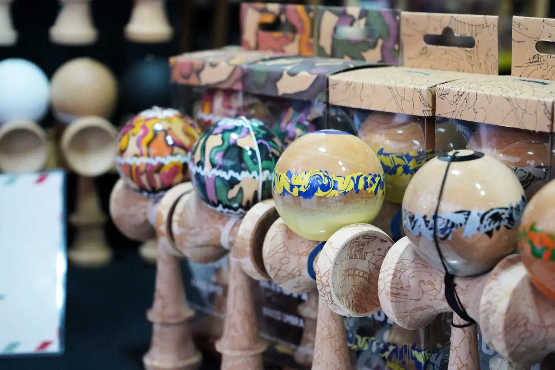 Bilboquet japonais krom kendama marche noel amiens