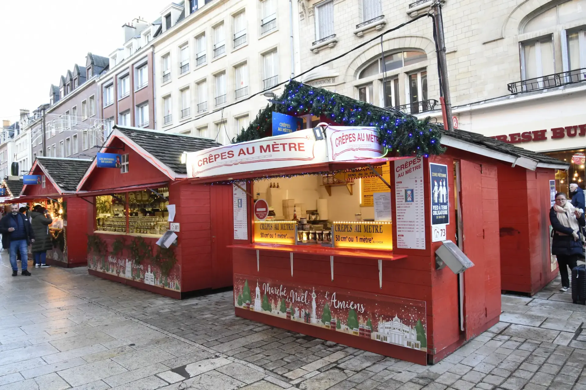 Crepe au metre marche noel amiens