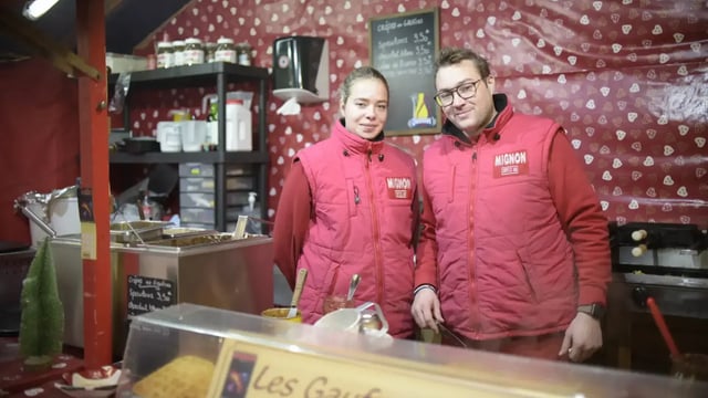 Gaufres, croustillons, beignets, crêpes, chalet du Marché de Noël d’Amiens