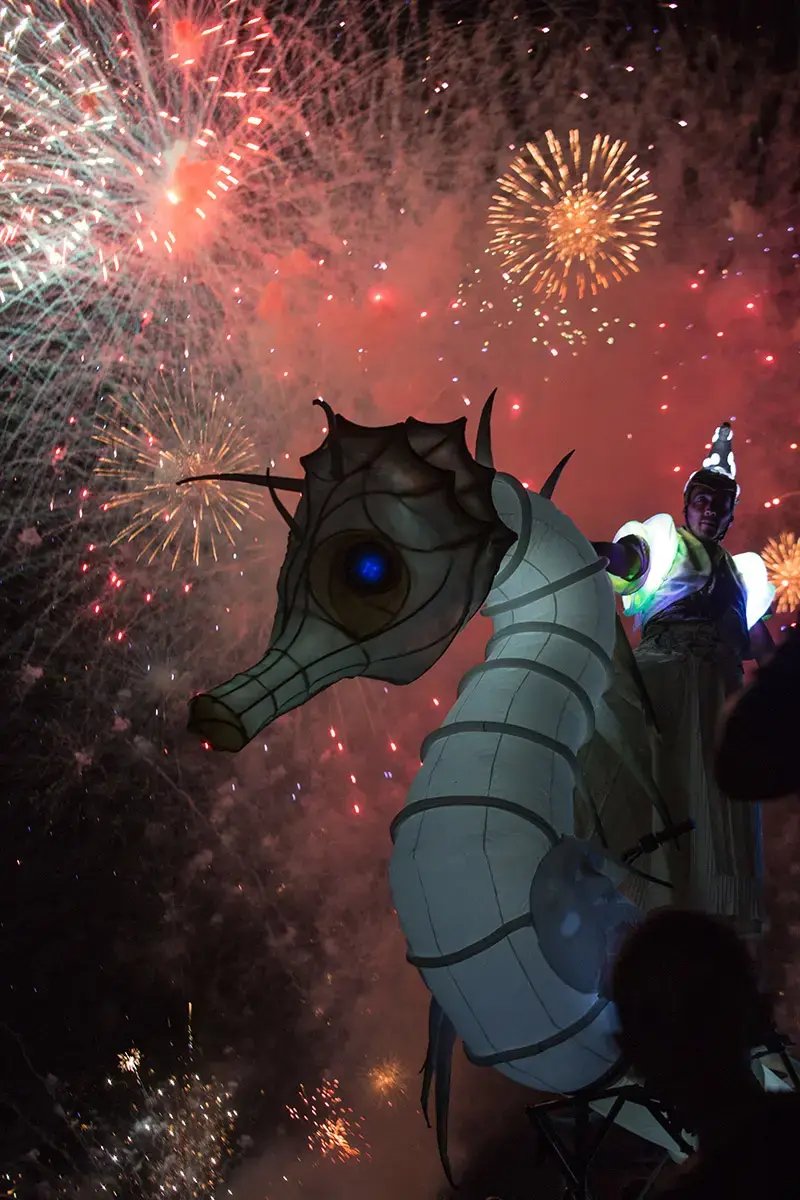 Parade abysses marche noel amiens