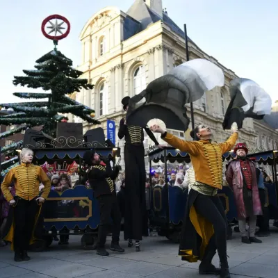 Parade voyage harry potter marche noel amiens