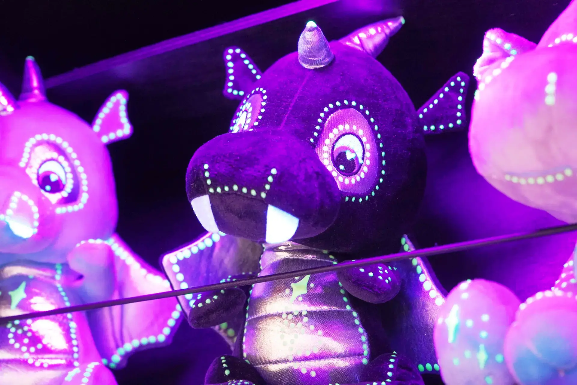 Peluches phosphorescentes marche noel amiens 2