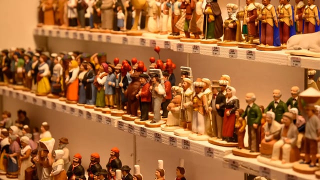 Santons de Provence et décors de crèche, chalet du Marché de Noël d’Amiens