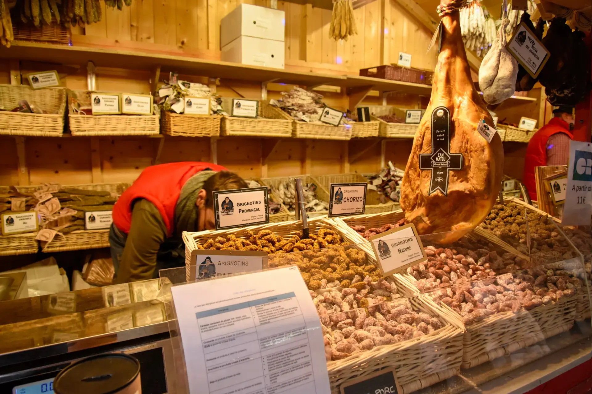 Saucissons noix jambon marche noel amiens